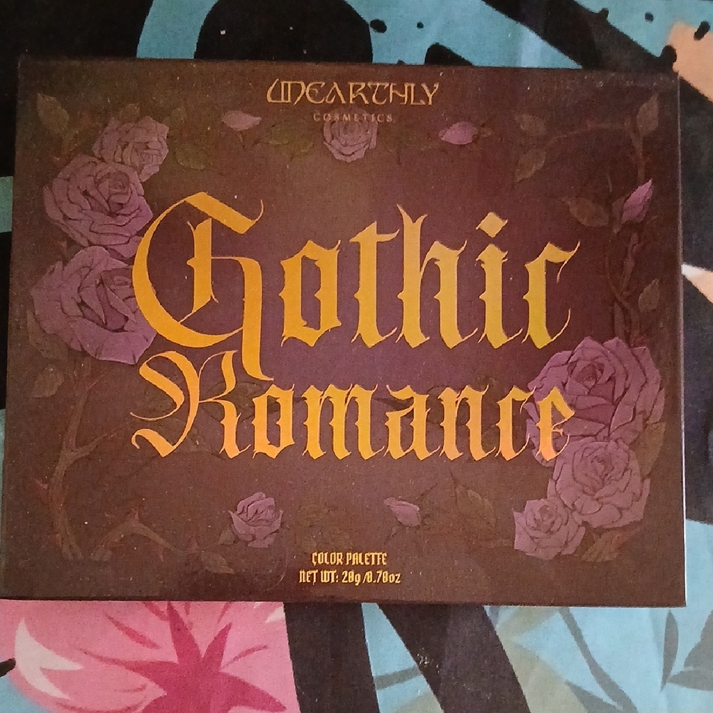 Gothic Romance Eyeshadow Palette - Purple